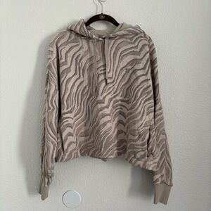 Sweaty Betty Women's Size Medium Brown Zebra Print Essentials Cropped Hoodie